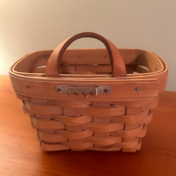 1994 Longaberger Ambrosia Booking Basket. - Picture 3 of 5